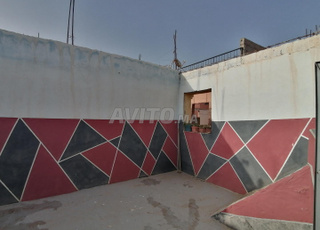 قرب التجاري وفابنك (البوسطة) 