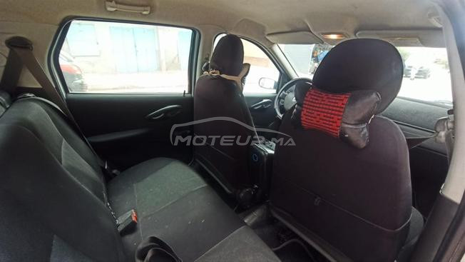 Fiat Punto Essence Manuelle 2008 à Tahla