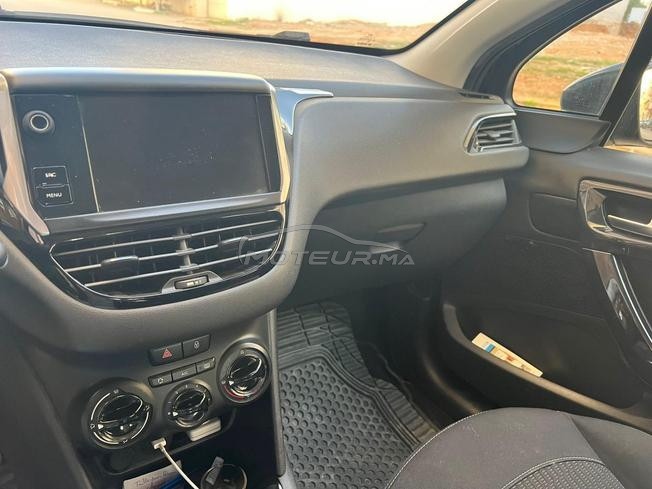 peugeot 208 modele 2019 diesel Km 44000