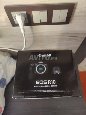 canon r10 jdida