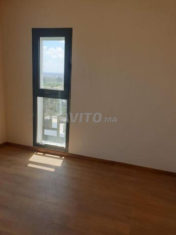 شقة 3 غرف فارغة للإيجار في cfc لا تفوتها