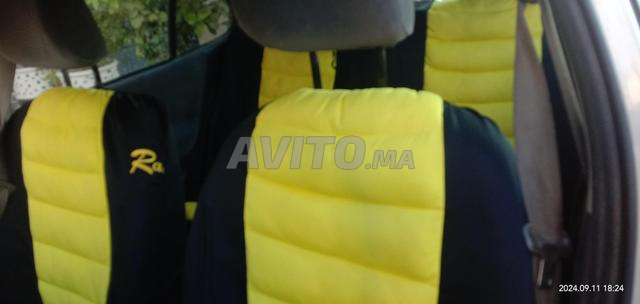 رونو ميغان ديزل يدوي 2001 في زاكورة - 2