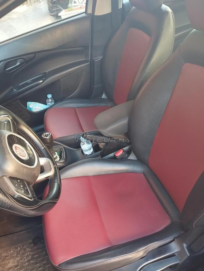 Fiat Tipo model 2019 très bon état 5ch diesel 