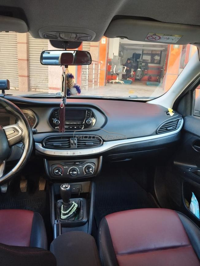 Fiat Tipo model 2019 très bon état 5ch diesel 