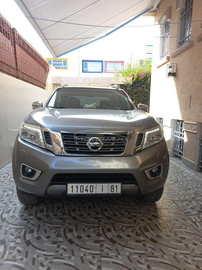 nissan navara 