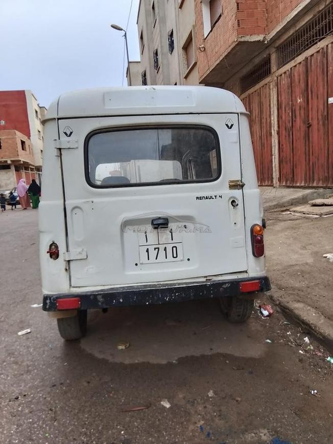 Renault R4