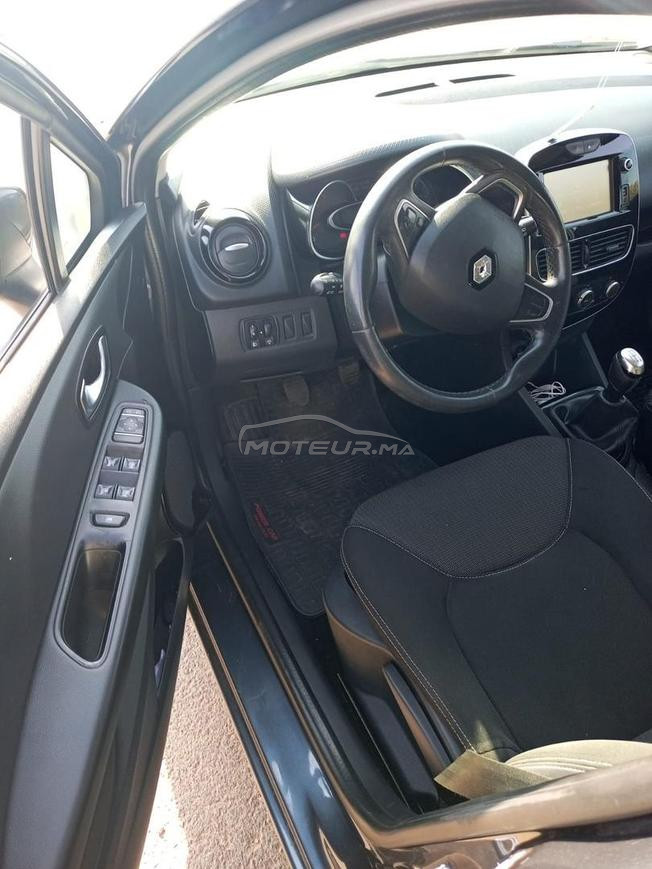 Renault Clio Diesel Manuelle 2017 à Agadir