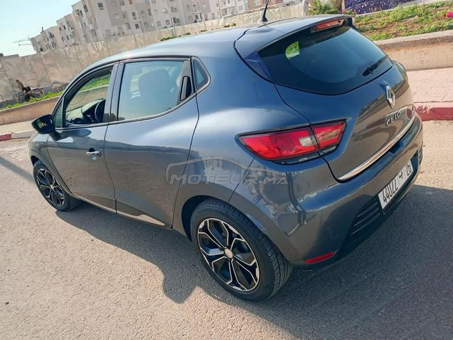 Renault Clio Diesel Manuelle 2017 à Agadir
