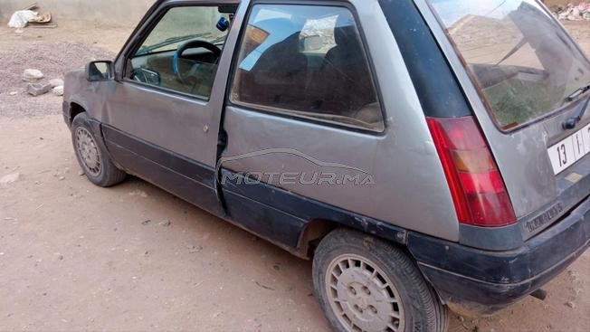 Renault Super 5 Essence Manuelle 1987 à Drargua