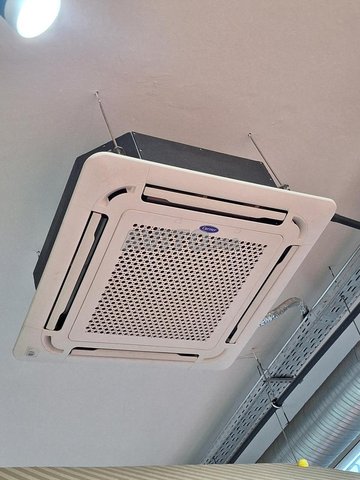  2 Climatiseurs et Airneuf