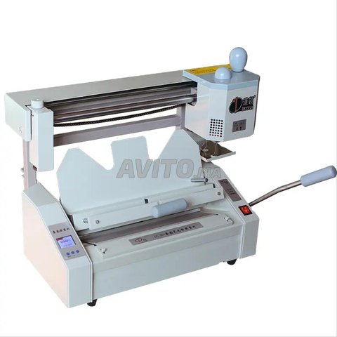 Machine de reliure de livre 