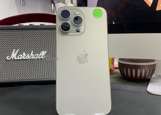 iPhone 15 pro Max 256 Go 