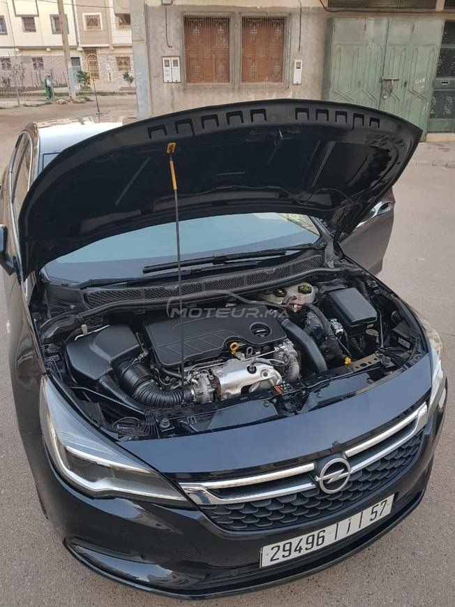 Opel Astra Diesel Automatique 2019 à Khouribga