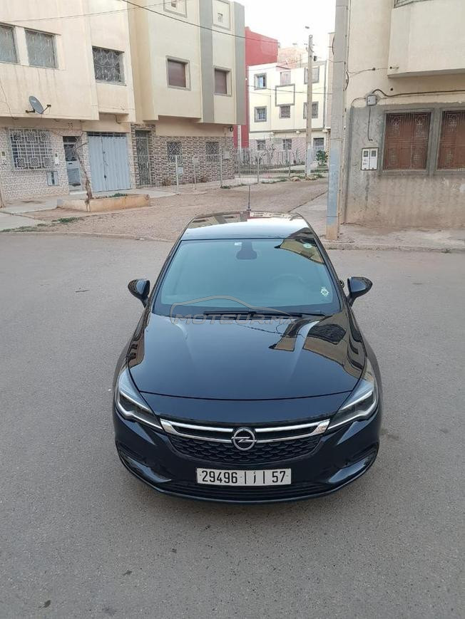Opel Astra Diesel Automatique 2019 à Khouribga