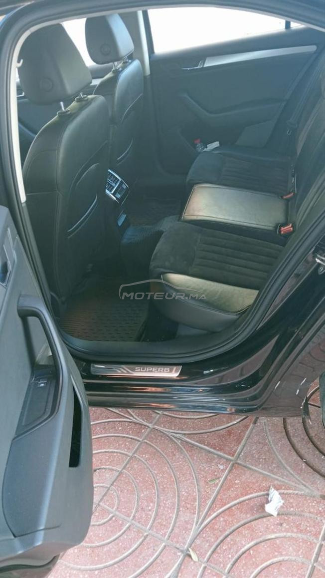 SKODA SUPERB 2017 Très bon état visible à Safi