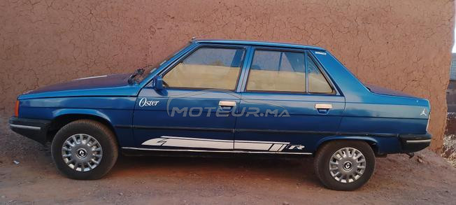 voiture R9