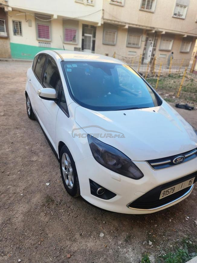 ford  très bon état 