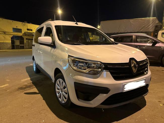 renault express modele 2022 tres bon etat 