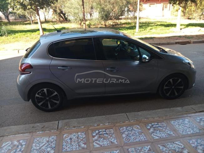 Peugeot 208 Diesel Manuelle 2019 à Salé