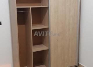 Armoire à vêtements en fer neuf