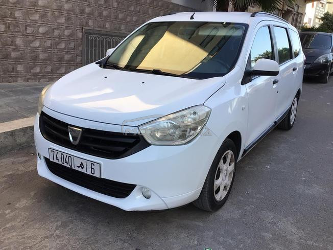 Dacia Lodgy Essence Manuelle 2016 à Casablanca