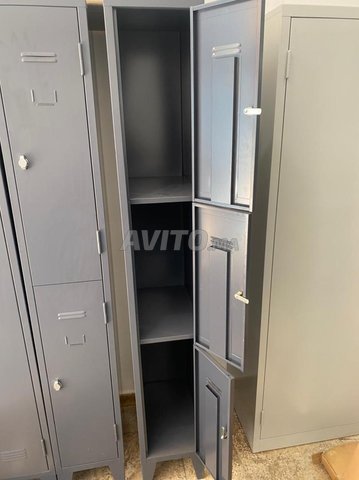 vestiaire métallique bonne qualité 2000
