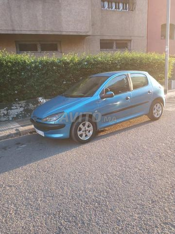 Peugeot 206 Essence Manuelle 2002 à Bouskoura - 2