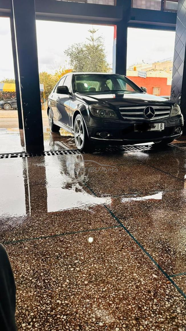 Mercedes-Benz 220 Diesel Automatique 2007 à Temara