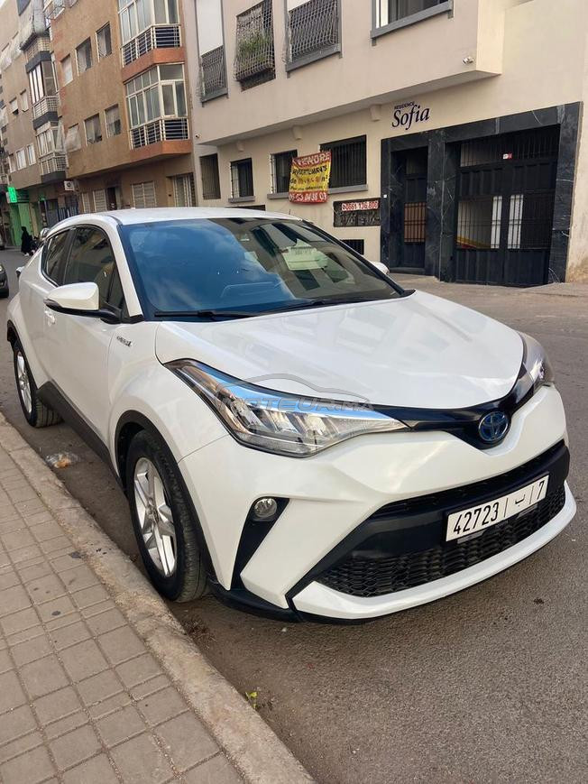 Toyota CHR Hybride automatique model 2022