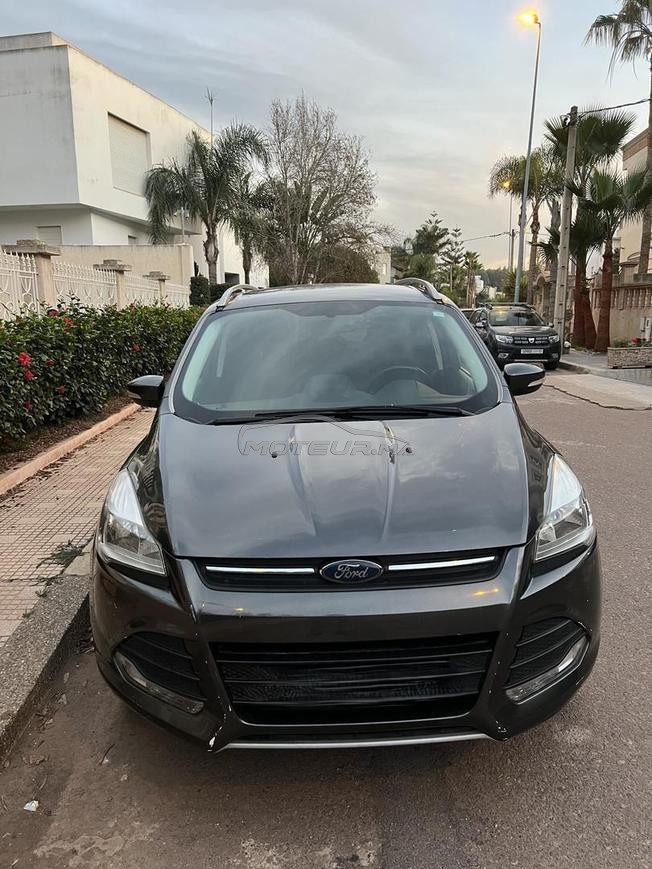 Ford Kuga Diesel Manuelle 2017 Très bon état. 