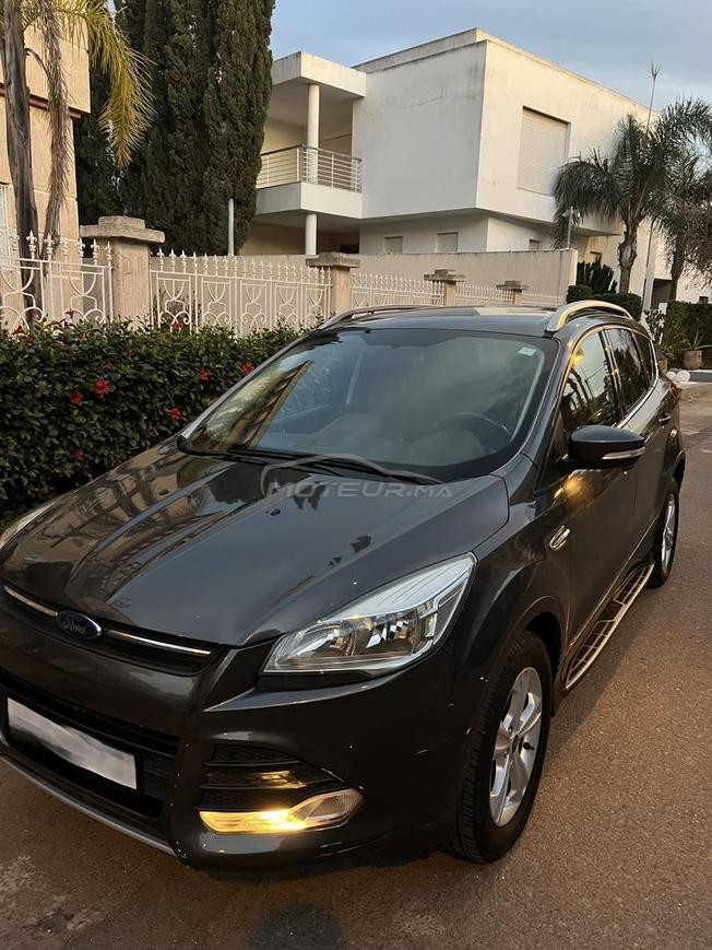 Ford Kuga Diesel Manuelle 2017 Très bon état. 