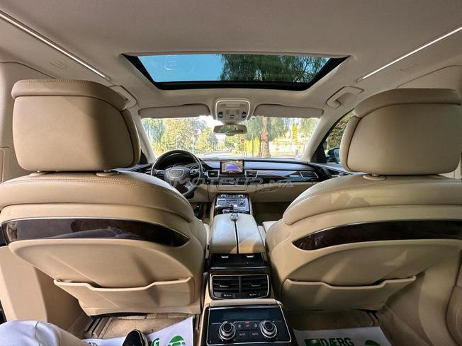 Audi A8 en très bon état 