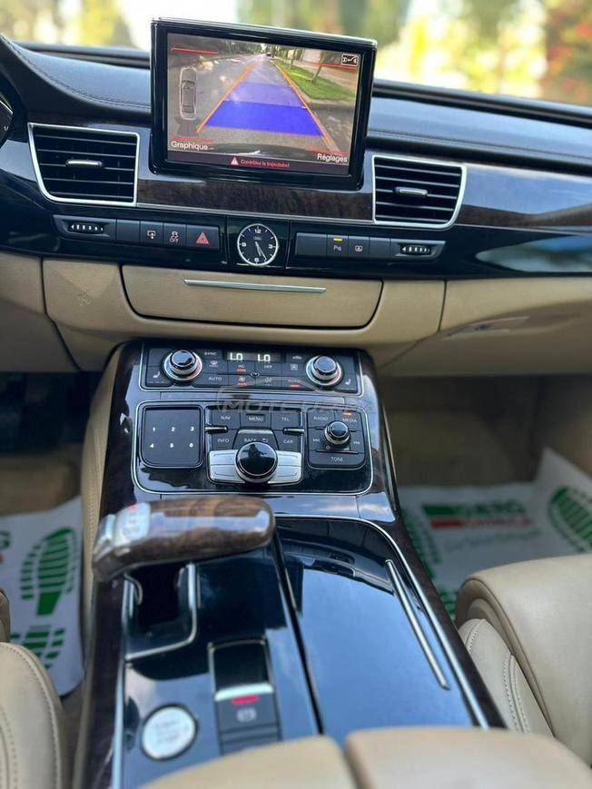 Audi A8 en très bon état 