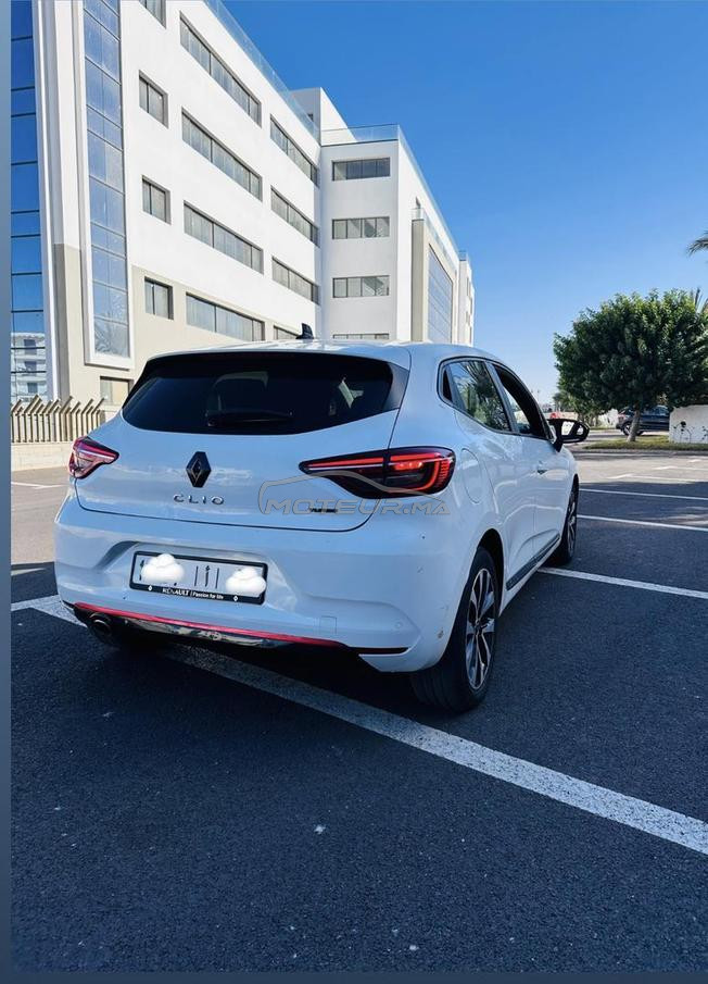 clio  5 intense