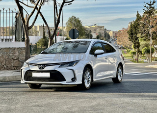 تويوتا كورولا هايبرد أوتوماتيكية 2022 في الرباط