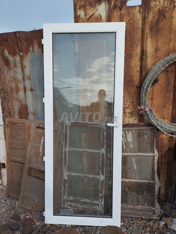 3 بيبان 1 حديد 2 المينيوم bon état القياس 2m/1m