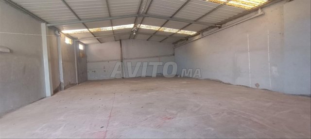 Magasin 200 m² à louer à Lakhyayta 