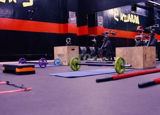 آلات كمال الأجسام توب جيم