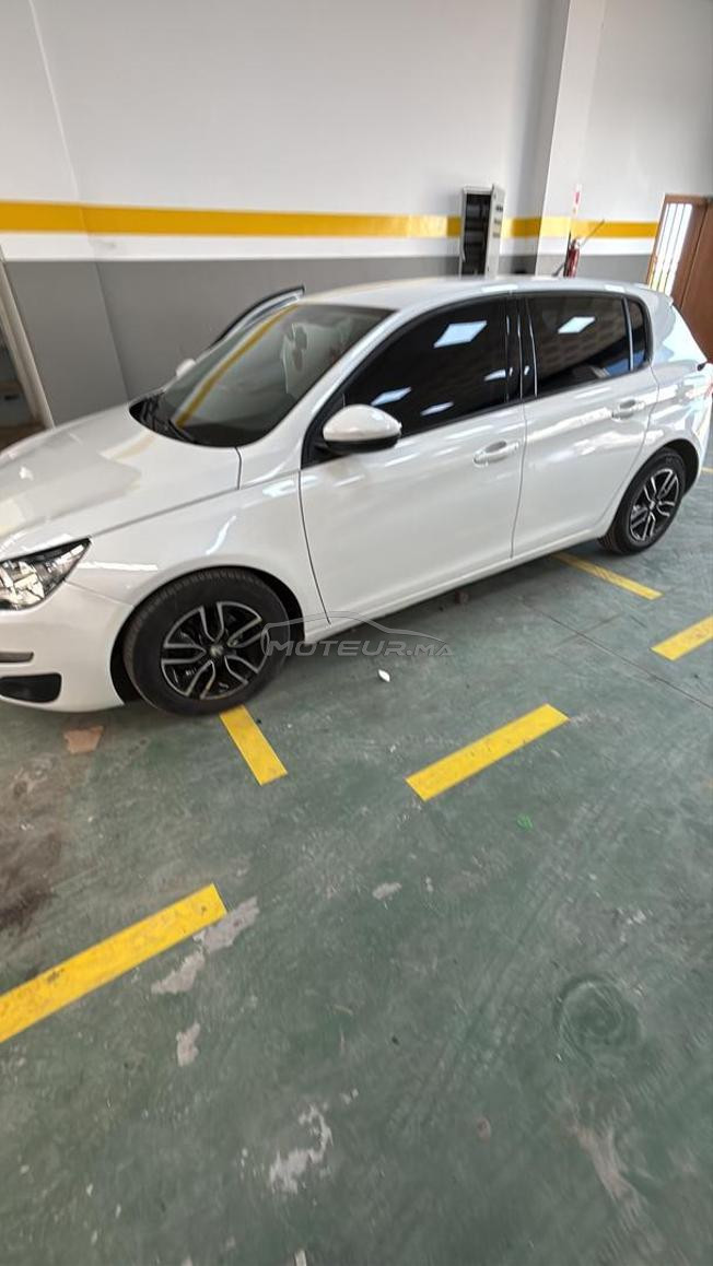 Peugeot 308 Diesel Manuelle 2017 à Rabat