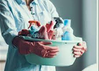 aide ménagère/Cuisinière/garde enfant