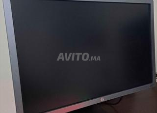 HP EliteDisplay E241i - 24 IPS FHD