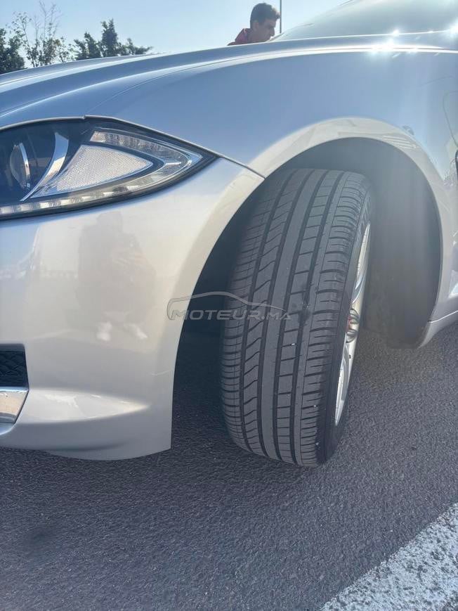 jaguar xf model 2016