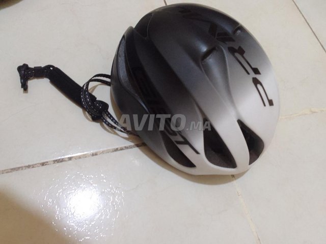 casque primo giste tres bon etat poir les ciclyste