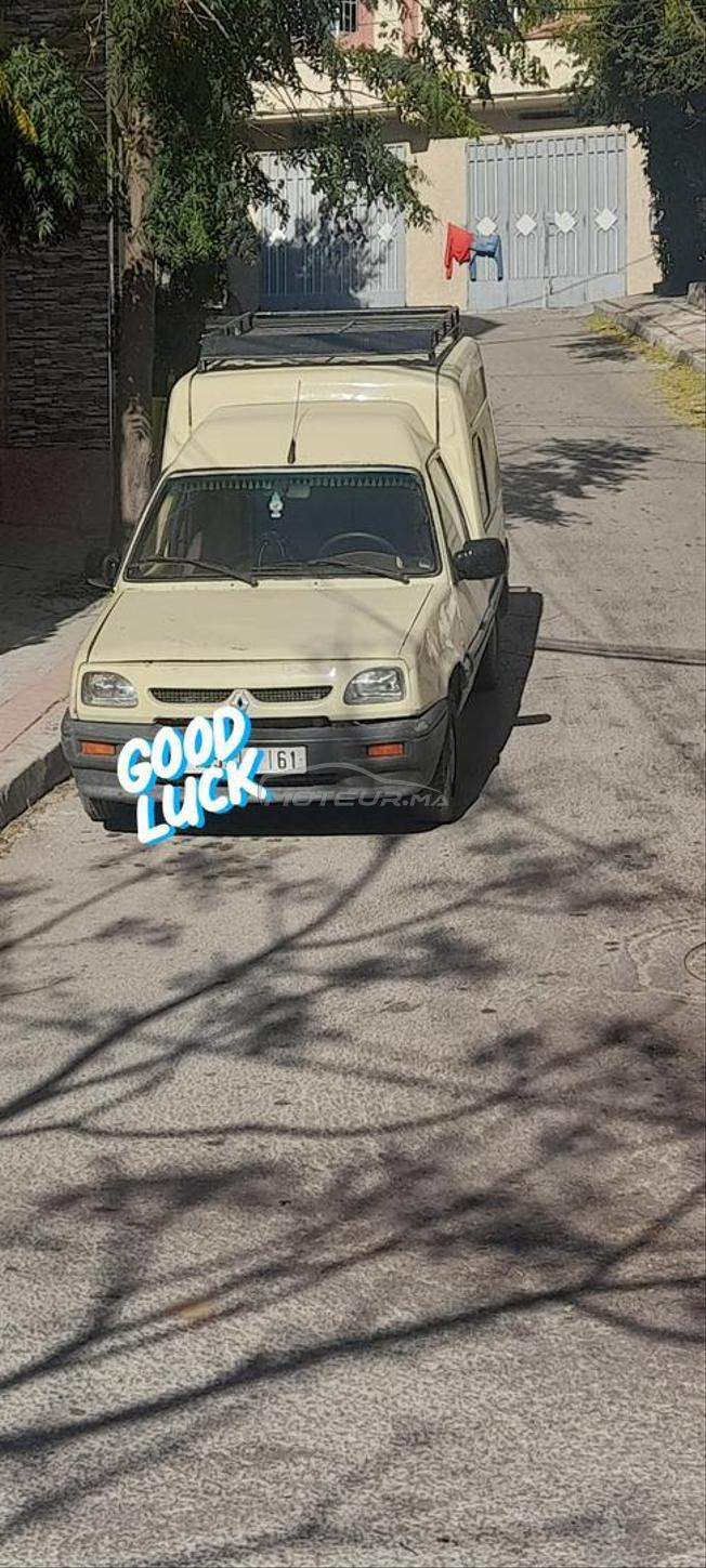 سيارة رونو إكسبريس 