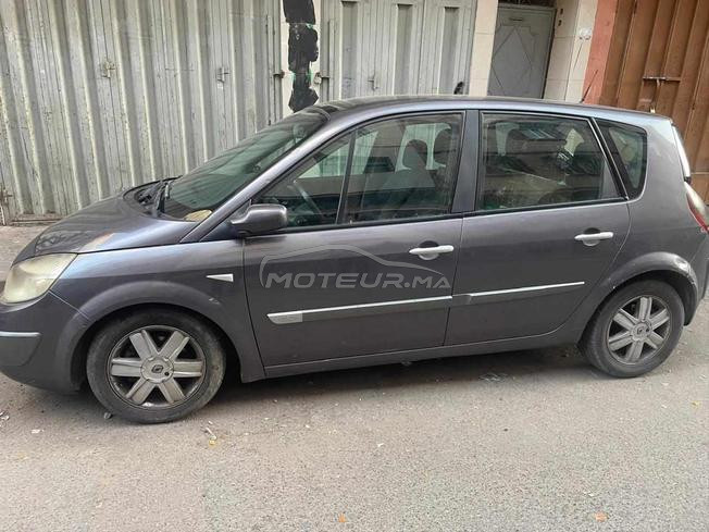 Renault Scenic Model 2004 à Casablanca