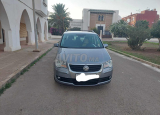 Volkswagen Touran Diesel Manuelle 2008 à Nador