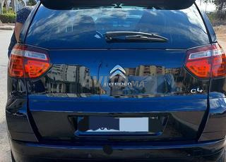 Citroen C4 Picasso Diesel Manuelle 2011 à Temara