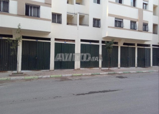 Local commercial à vendre, Oulfa Hay Hassani 