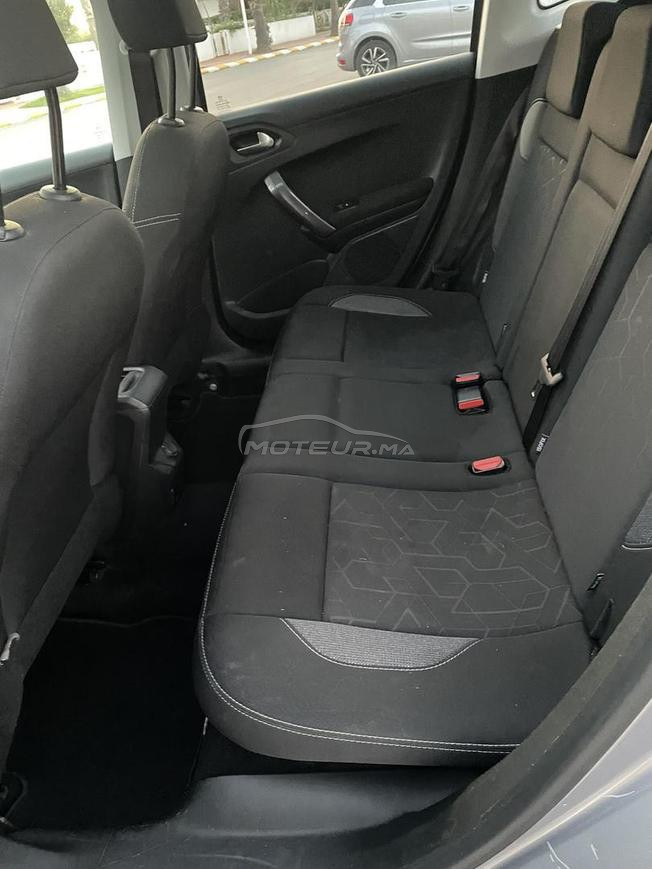 Peugeot 2008 Diesel en très bon état à Rabat