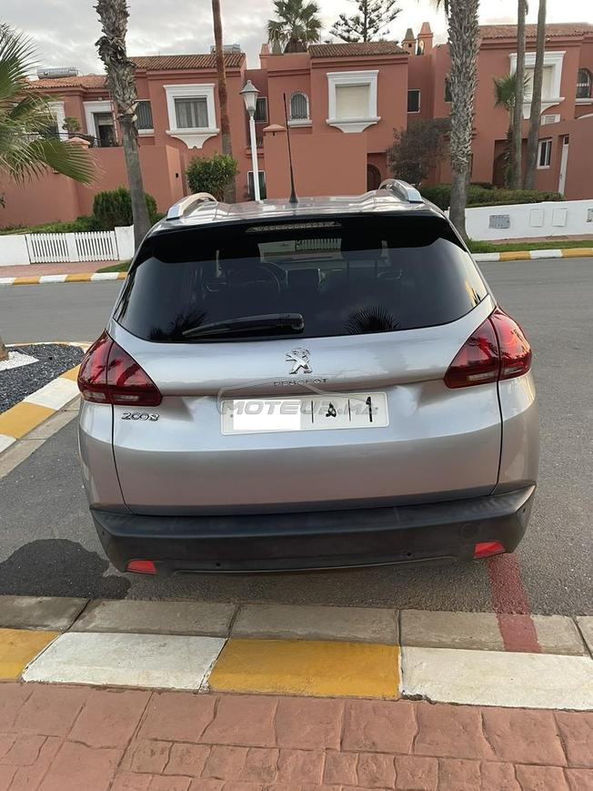 Peugeot 2008 Diesel en très bon état à Rabat